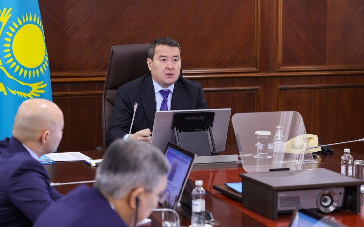 Alikhan Smailov chairs the 7th meeting of the SDG Coordination Council. Photo credit: primeminister.kz.